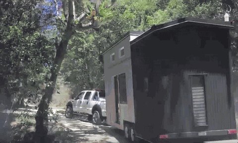 夫妻俩花30万买了个黑箱子，过上了所有人都羡慕的生活