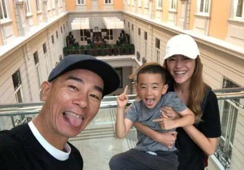 应采儿和陈小春，他们感情真那么好吗？