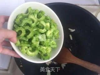 苦瓜炒肉
