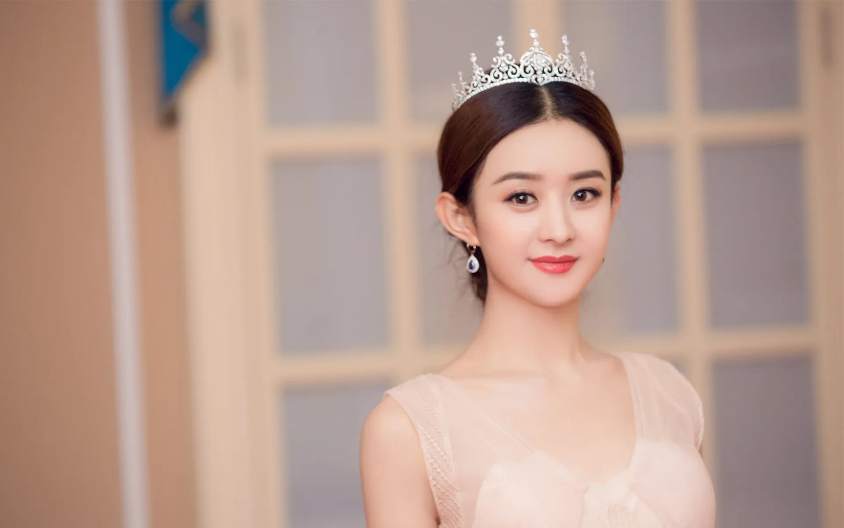 赵丽颖、杨紫、王祖贤如果同时受伤，大家会心疼谁？