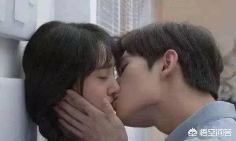 初吻是什么感觉？