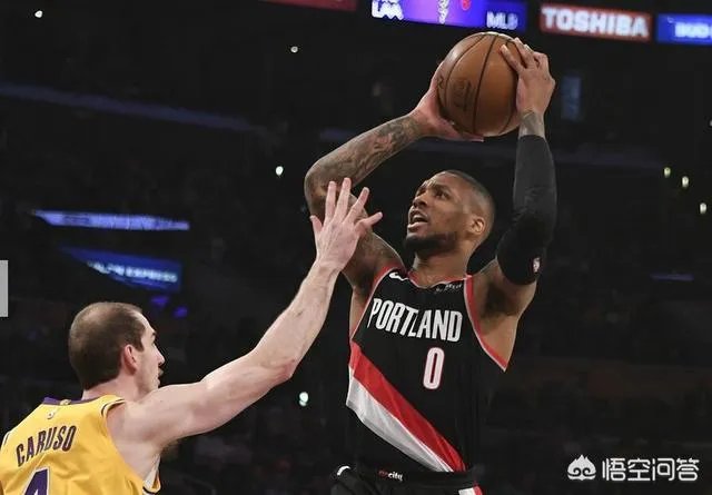 哈克莱斯26+8压哨绝杀，波普32分，湖人不敌开拓者，怎样评价本场比赛？