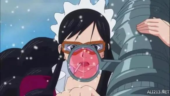 海贼王中身着职业套装的女性 蕾贝卡的性感无人能及