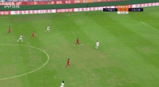 怎么看待2018中超上港对富力上半场武磊的帽子戏法？