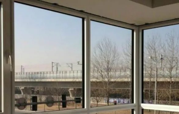 断桥铝窗户从缝隙漏风怎么办