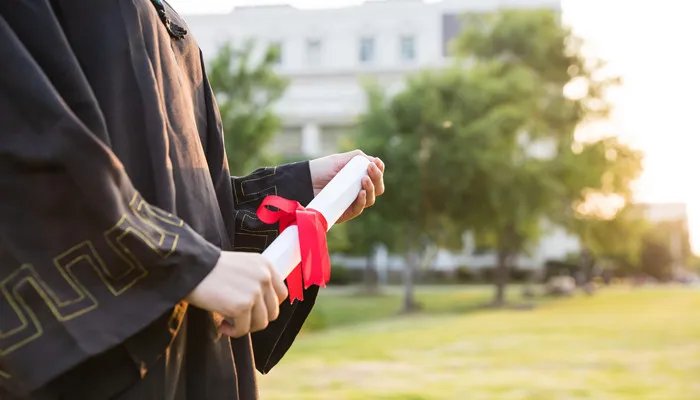 在职研究生有双证吗