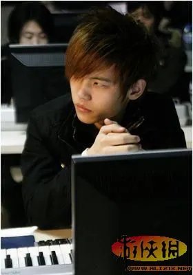 男女老少都有 盘点那些华丽丽的山寨周杰伦们