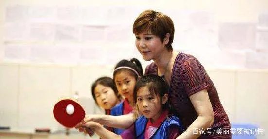 如何评价昔日乒乓球世界冠军曹燕华呢？