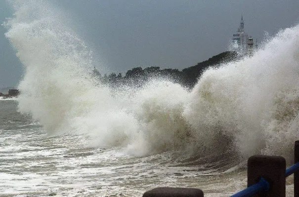 台风玲玲生成，为何台风的名字这么萌？