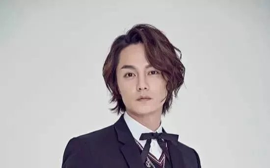 明星尹正是哪里人