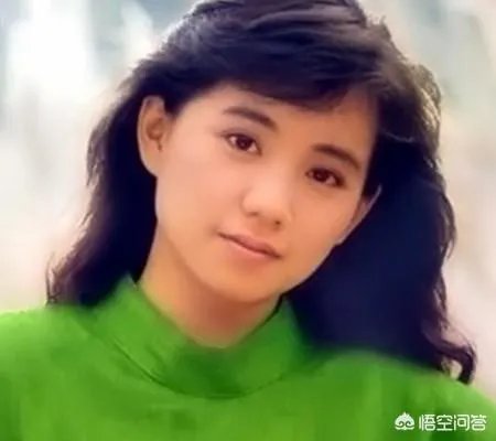 模仿邓丽君唱歌，你觉得模仿得最像的歌手是谁，为什么？