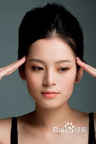 补水精油怎么用