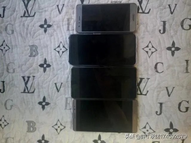 大家都是用什么牌子的手机，统计看看是用哪个牌子手机的最多，发出来比一比？