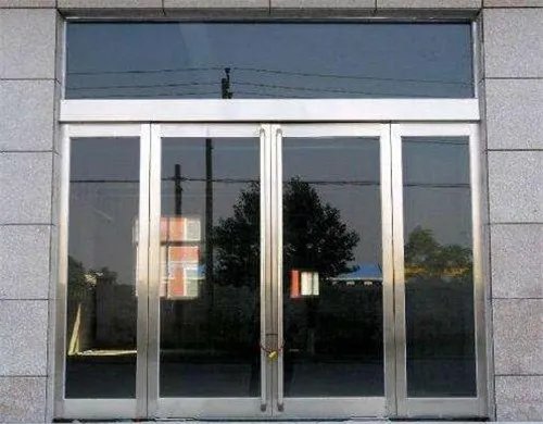 安装钢化玻璃门步骤 钢化玻璃门好不好
