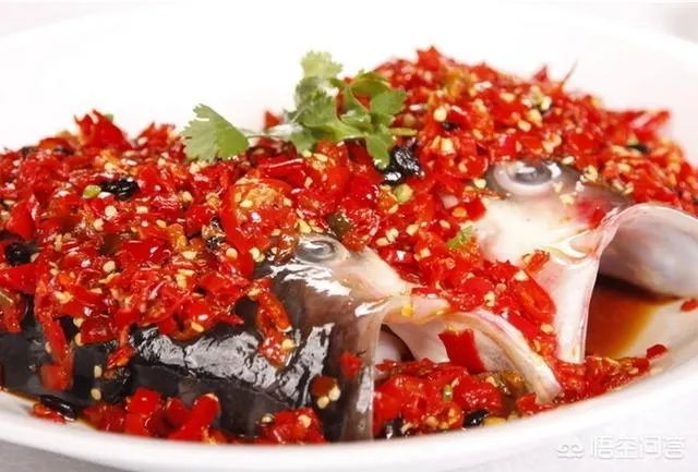 剁椒鱼头蒸多少分钟肉质最鲜嫩？