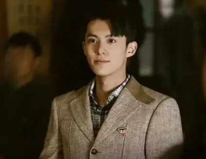 电视剧《战火中的青春》的历史背景是什么？