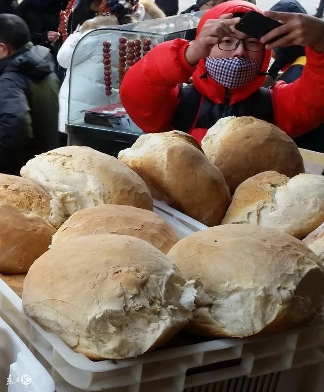 列巴都是硬的吗