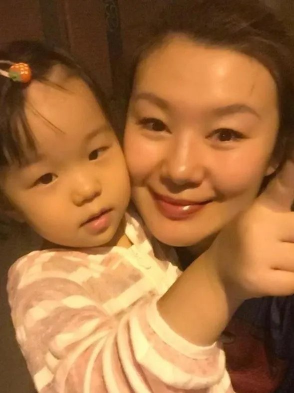 莫科现任妻子有多孝顺？