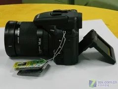 大尺寸超级CCD 富士旗舰S100狂降520元