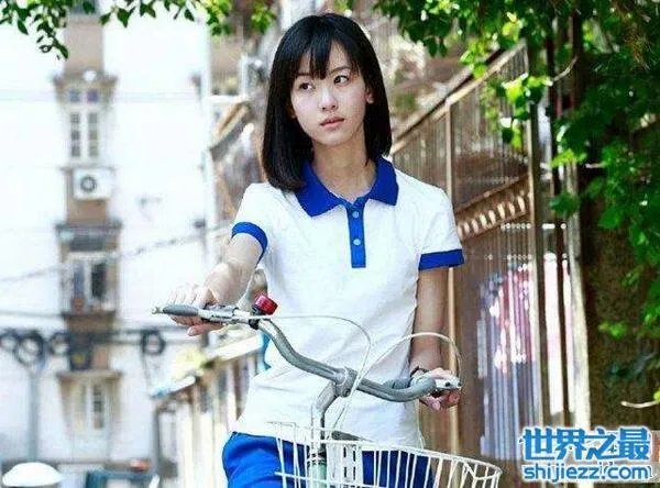 最美校花陈都灵高中丑事曝光，被渣男上过(禽兽) 