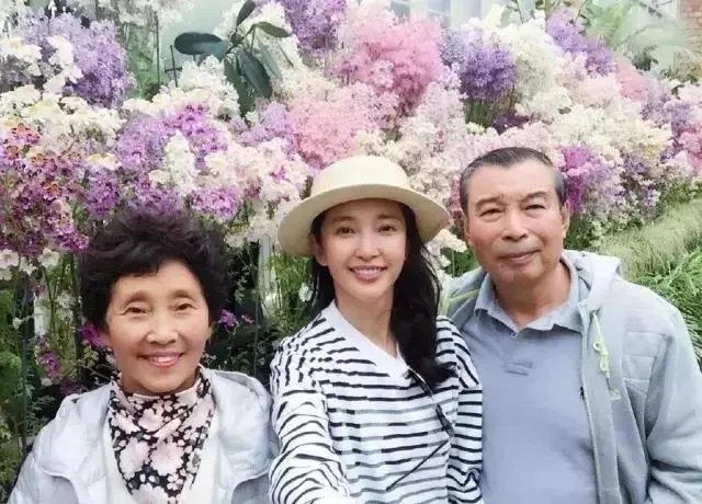 李冰冰恋情曝光，小男友究竟是何许人也？