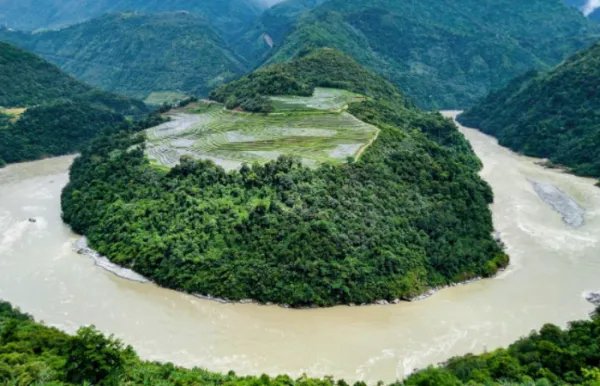 墨脱旅游景点大全