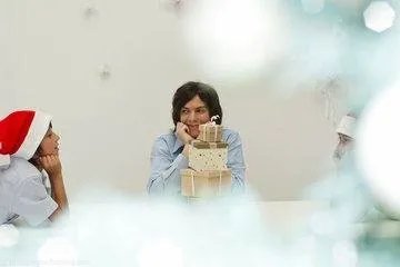 期待和期望的意思有什么不同？