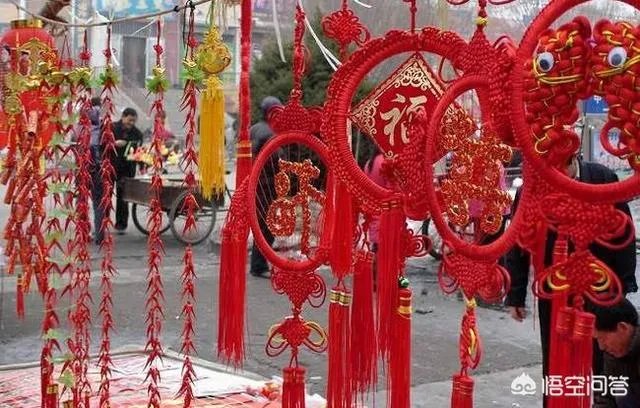 过年是否就是一家人团团圆圆在一起呢？