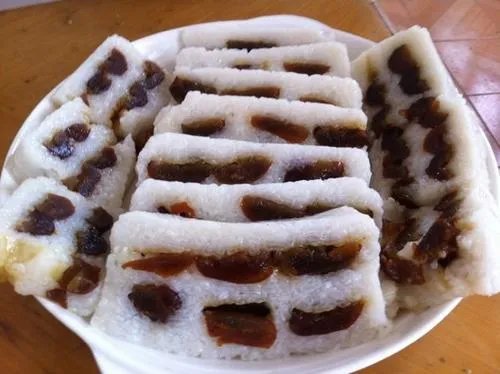 海口街头现“天价切糕”,是切糕成本贵,还是摊主乱要价?