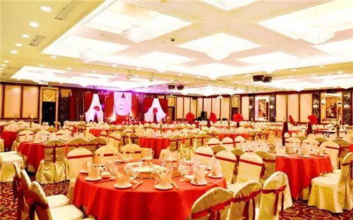 婚宴预订价格交多少钱合适 婚宴预订有什么技巧吗