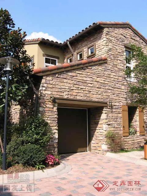 成都万华房地产开发有限公司的公司简介