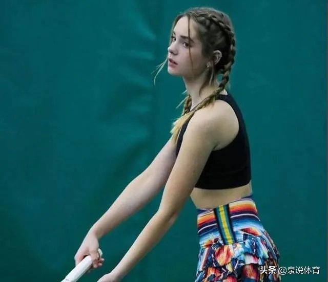 15岁的网球少女麦基瑞恩为何会迅速在美国蹿红呢？