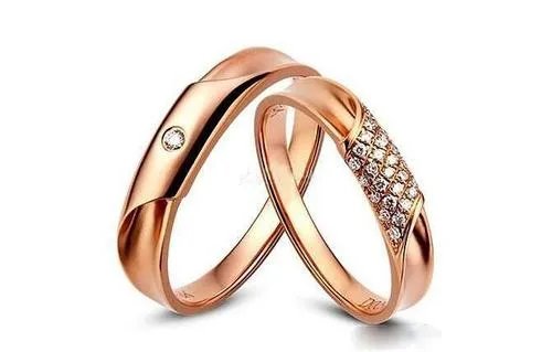 什么牌子的情侣戒指好?求推荐