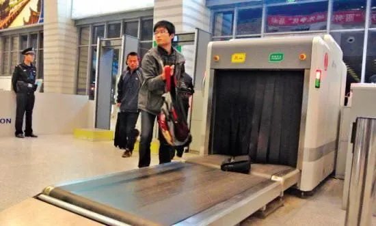 火车上可以带白酒吗？