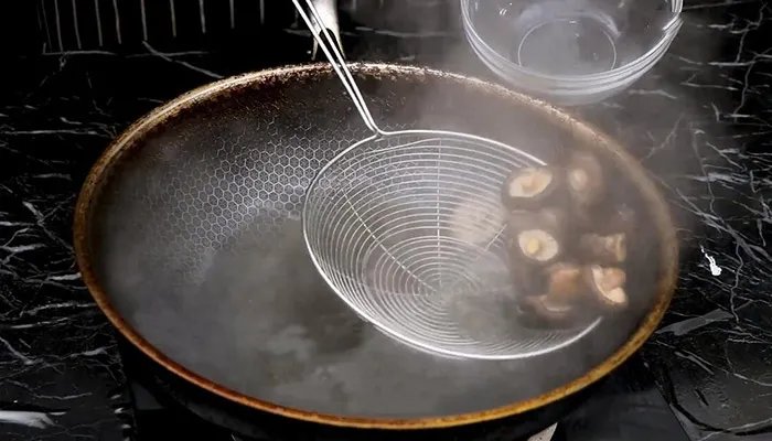 牛肚怎么做好吃 炖牛肚的做法