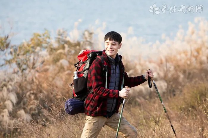 金不换酒42度多少钱一瓶，是小窖酿造的优质低端口粮酒(附价格表)