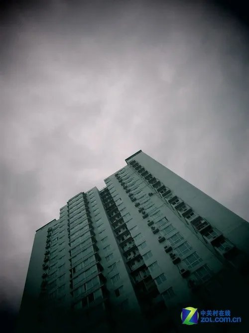 LOMO都市实战：当阴郁+冷色调