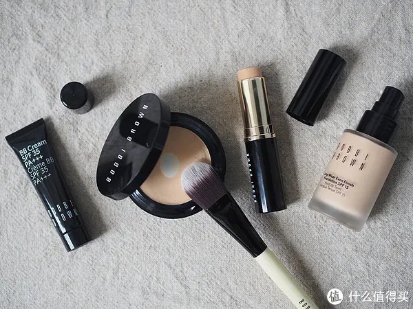 男生也能用的伪“妆”术 篇一：粉底怎么选