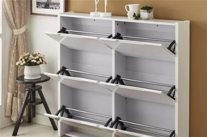 装修伙伴网专家总结，客厅装修6大败笔绝不能犯！