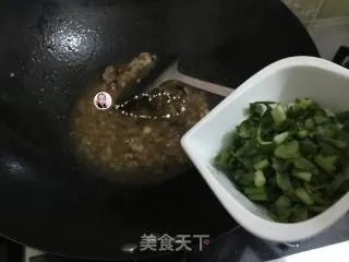 肉酱面