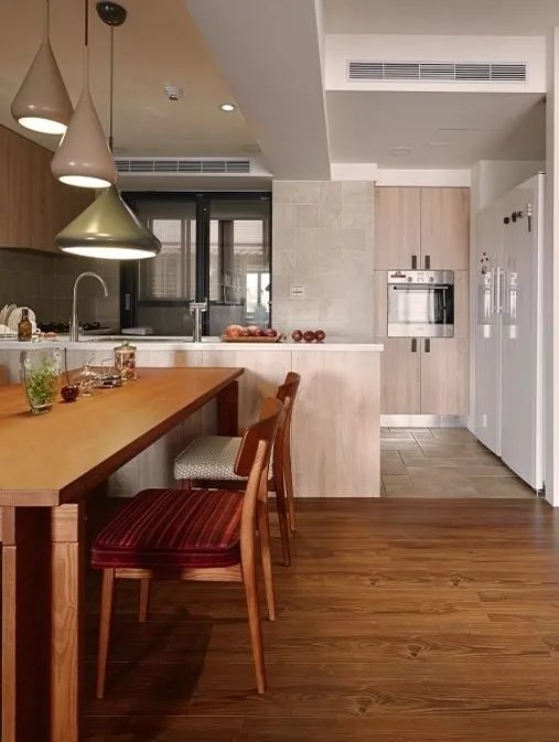 木地板与瓷砖哪个好 装修使用木地板好还是瓷砖好