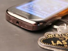 塞班3最新系统 行货诺基亚C7价格不到3K