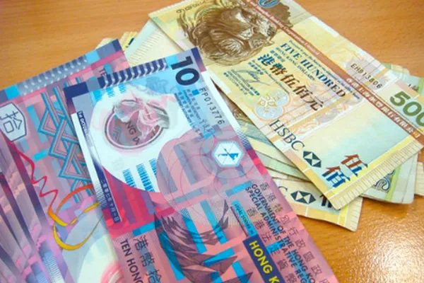 100港币等于多少人民币?