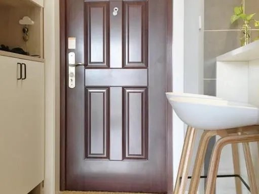 门下面的缝隙大怎么办