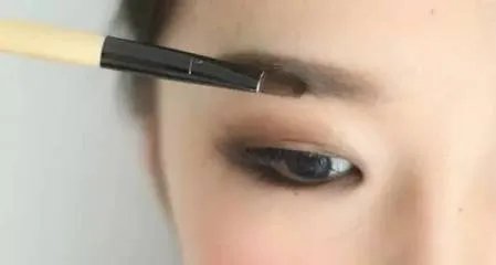 盘点有哪些的佛山切眉除皱术美容整形医院_附切眉除皱术整形行情价格