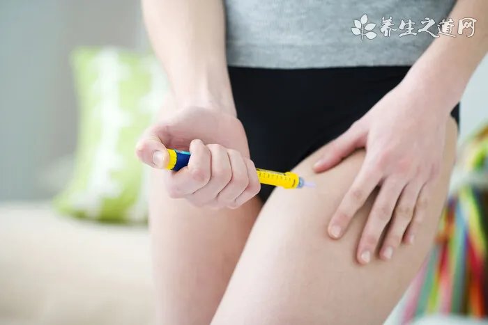 施瓦辛格紧急手术，接受紧急开心脏手术