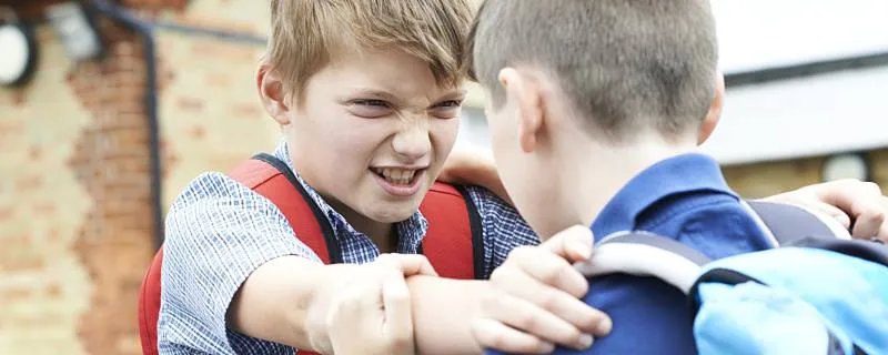 梦见和哥哥打架是什么意思 梦见和哥哥打架是什么预兆解梦