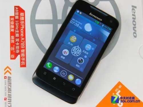 1GHz双核+2000mAh 联想乐Phone A789评测