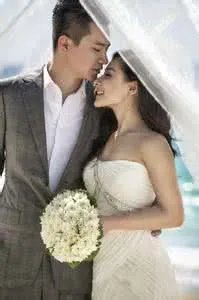 刘璇结过几次婚第二任丈夫是谁 王弢刘璇的爱情故事哪年认识的