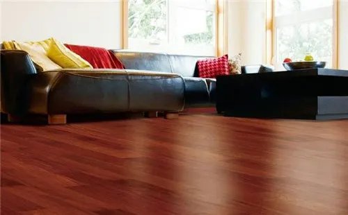 清洁地板用什么清洁剂